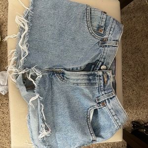 Levi shorts size 6
